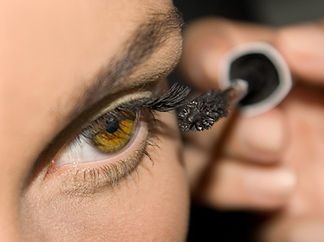 6 make-up tips tegen een vermoeide blik